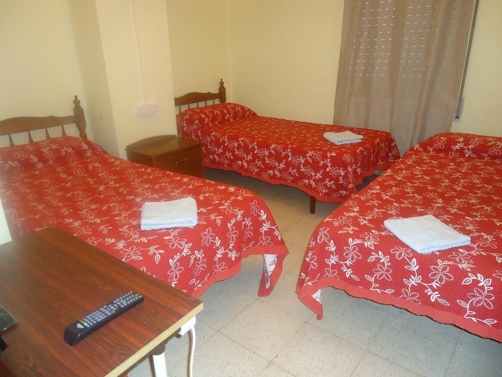 Hotel Pension Mode ييذا الغرفة الصورة