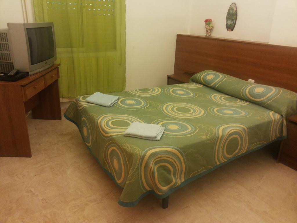 Hotel Pension Mode ييذا المظهر الخارجي الصورة